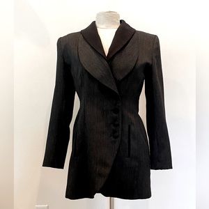 Lavantino Womens Datk Gray Wool Long Fitted Blazer w Asymmetrical Buttons/Size 4